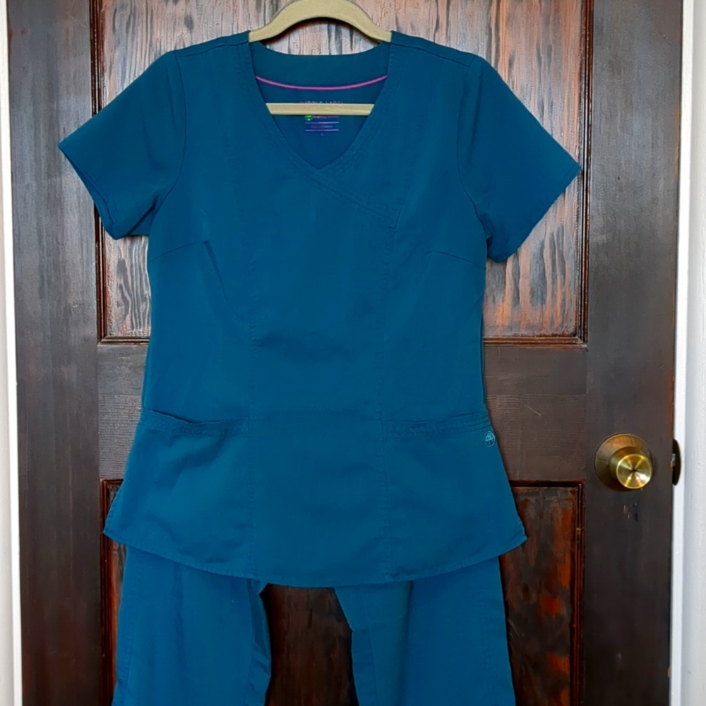 Healing Hands- Purple Label | Women's Scrub Set